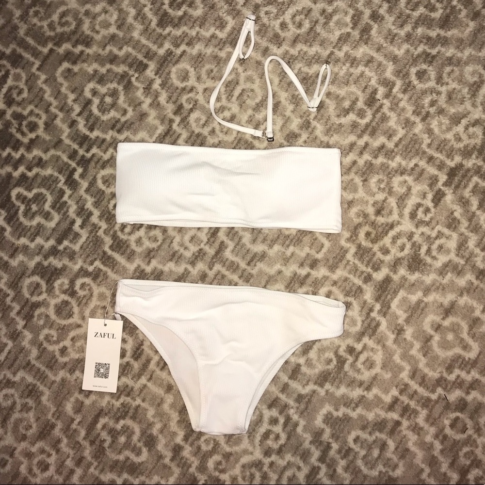 NWT Women’s white bikini